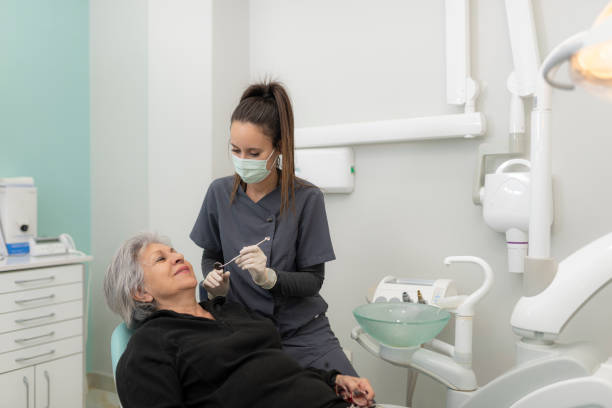 Best Emergency Dentist for Knocked-Out Tooth in Balcones Heights, TX