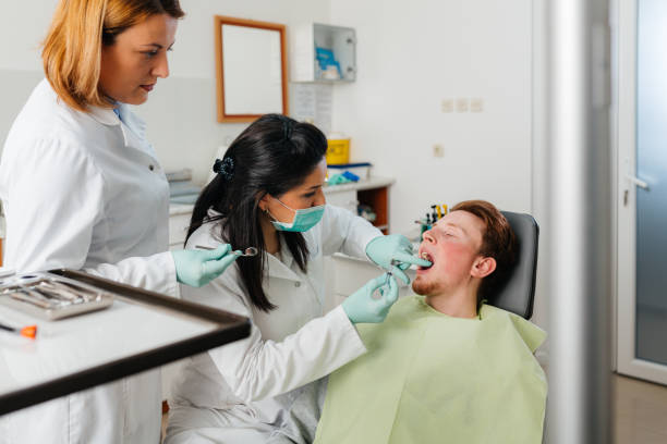 Best Orthodontic Emergency Dentist in Balcones Heights, TX